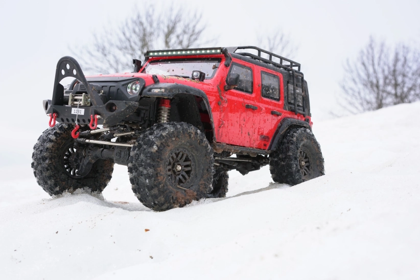 RC auto DF-4S PRO Crawler 313 mm 1:10, červená
