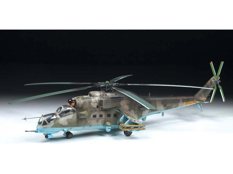 Zvezda MIL Mi-35 M "Hind E" (1:48)