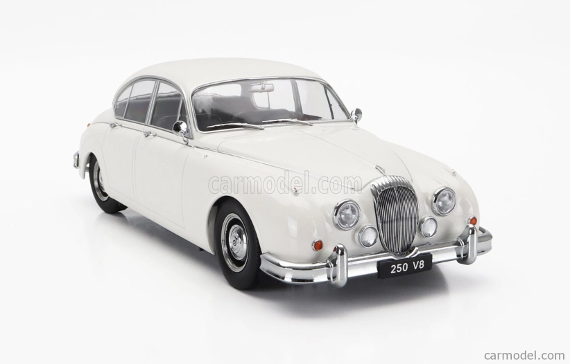 Daimler 250 V6 Rhd 1962 v mierke kk - čierny interiér 1:18 biely
