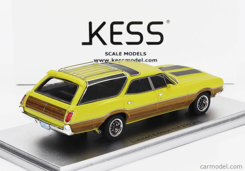 Kess-model Oldsmobile Vista Cruiser 442 Sw Station Wagon 1972 1:43 Yellow Black Wood