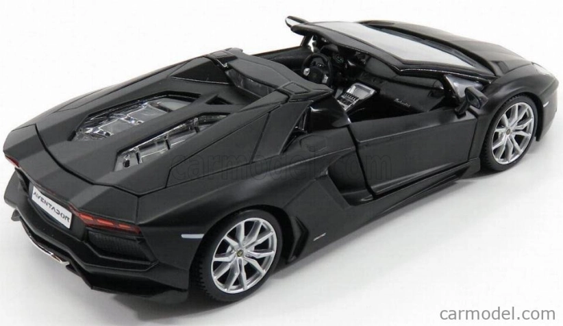 Maisto Lamborghini Aventador Lp700-4 Roadster 2013 1:24 Black Matt