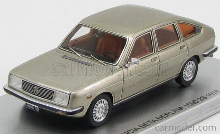 Kess-model Lancia Beta Berlina 1600 2-series 1978 1:43 Platino Met