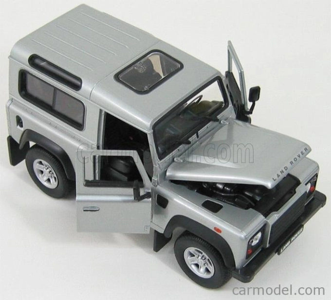 Welly Land rover Land Defender 90 1984 1:24 Silver