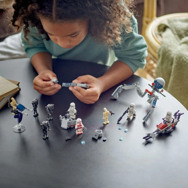 LEGO Star Wars - Bitevní balíček klonového vojáka a bitevního droida