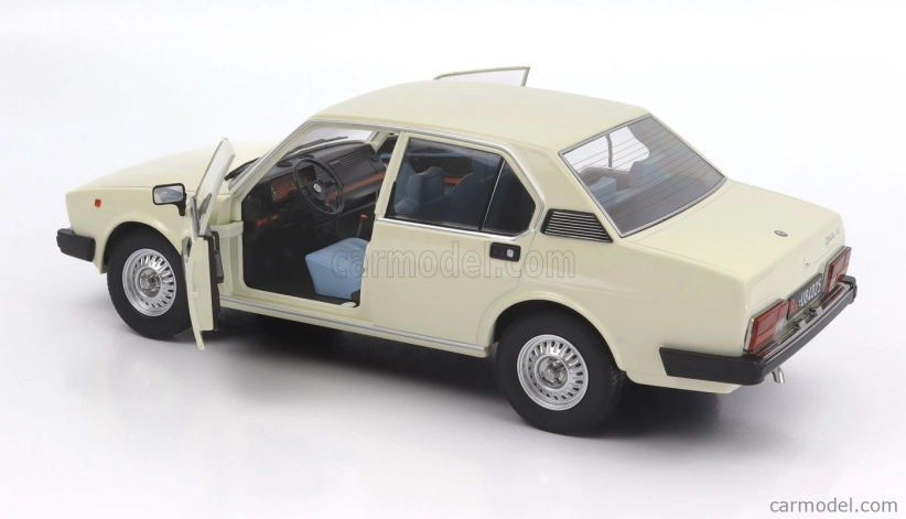 Mitica-diecast Alfa romeo Alfetta Berlina 2000l 1978 1:18 Ivory 103