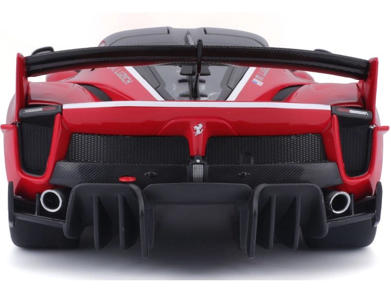 Bburago Signature Ferrari FXX-K EVO 1:18 červená