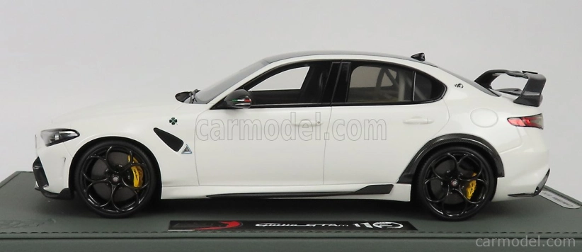 Bbr-models Alfa romeo Giulia Gtam 2020 - Con Vetrina - S vitrínou 1:18 Bianco Trofeo - Biela