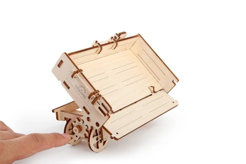 Ugears 3D drevené mechanické puzzle Vlečná loď