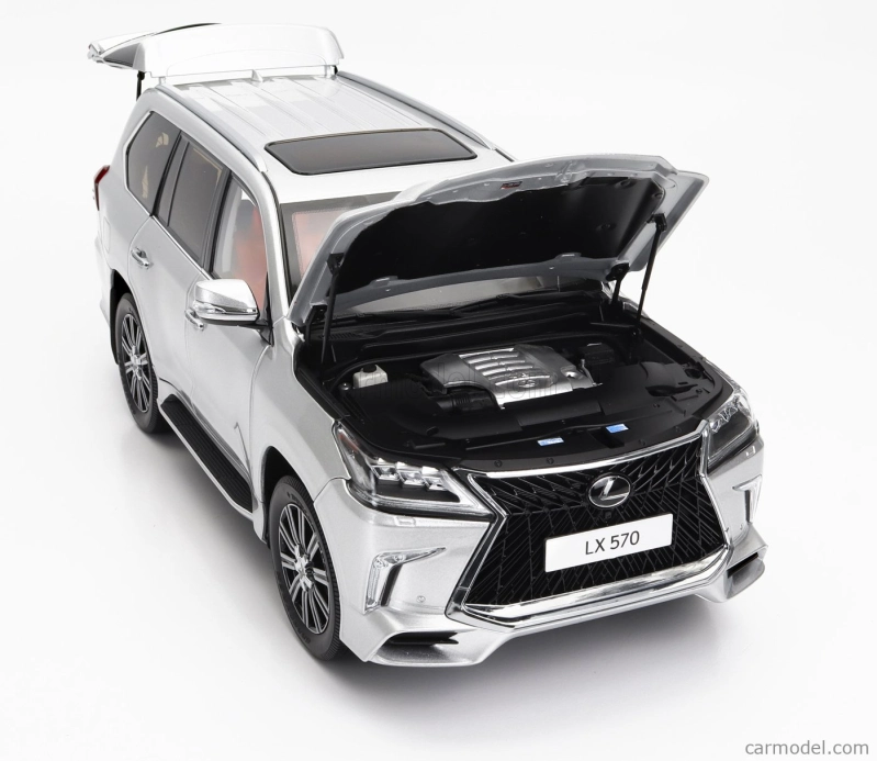 LCD model Lexus Lx570 2022 1:18 strieborný
