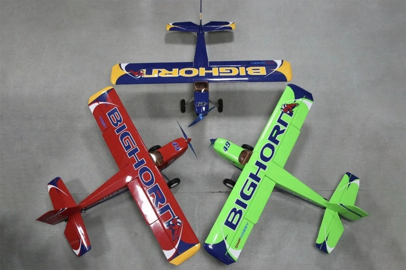 RC letadlo 49" Bighorn Pro ARF (klapky) 1,24m, červená