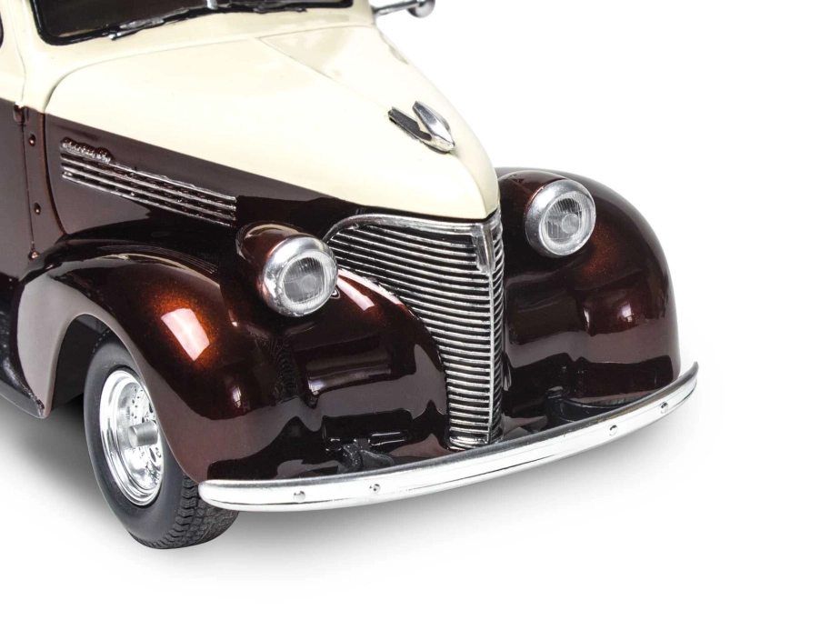 Plastic ModelKit MONOGRAM auto 4529 - 1939 Chevy Sedan Delivery (1:24)