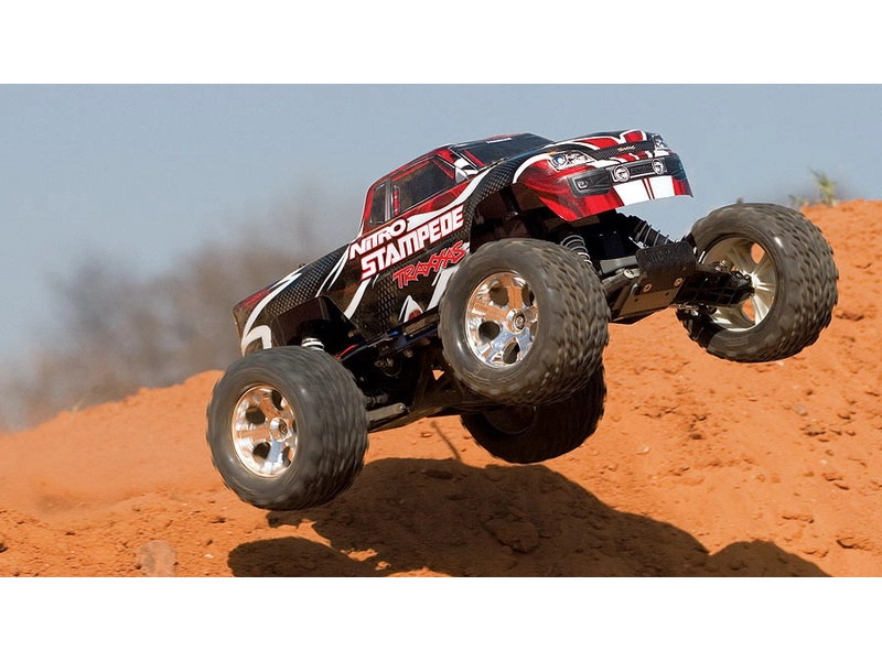RC auto Traxxas Nitro Stampede 1:10