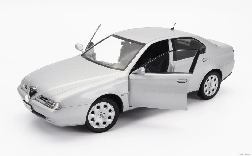 Mitica-diecast Alfa romeo 166 2.0 V6 Tb 1998 – Black Interior 1:18 Silver