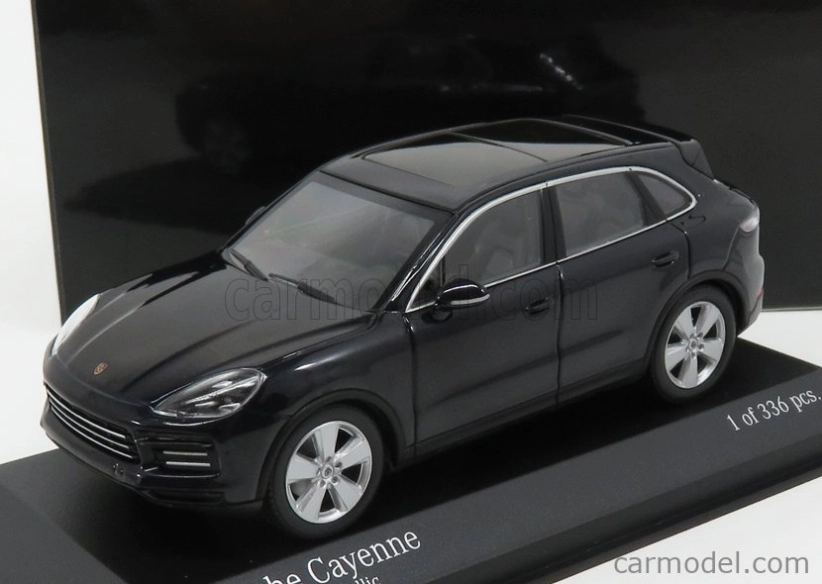 Minichamps Porsche Cayenne 2017 1:43 Blue Met