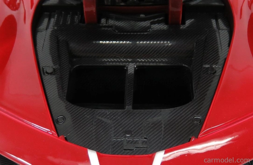 Bburago Ferrari FXX K 1:18 červená metalíza