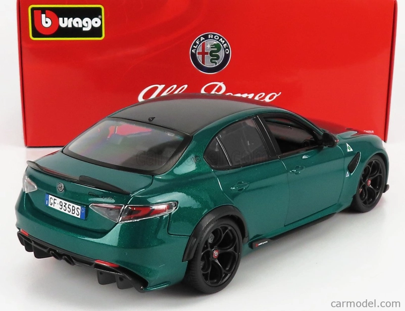 Bburago Alfa romeo Giulia Gta 2020 1:18 Verde Montreal - Green Met