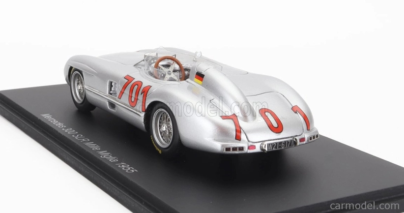 Spark-model Mercedes benz 300 Slr 3.0l S8 Team Daimler-benz Ag N 701 Mille Miglia 1955 K.kling 1:43 Strieborná