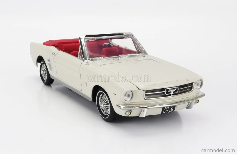 Motor-max Ford usa Mustang Cabriolet Open 1964 - James Bond 007 - Goldfinger - Missione Goldfinger 1:18 Bílá