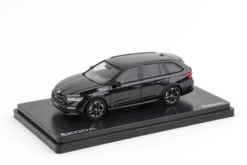 Abrex Škoda Octavia IV Combi RS (2020) 1:43 – čierna magic metalíza
