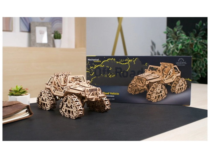 Ugears 3D dřevěné mechanické puzzle Triceratops
