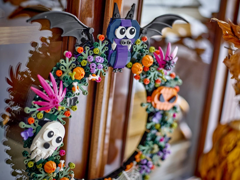 LEGO Iconic - Halloweenský věnec