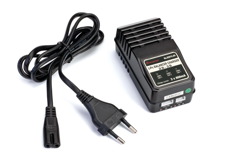 Nabíječ LiPo Balancer 2S-3S s XH, 220V