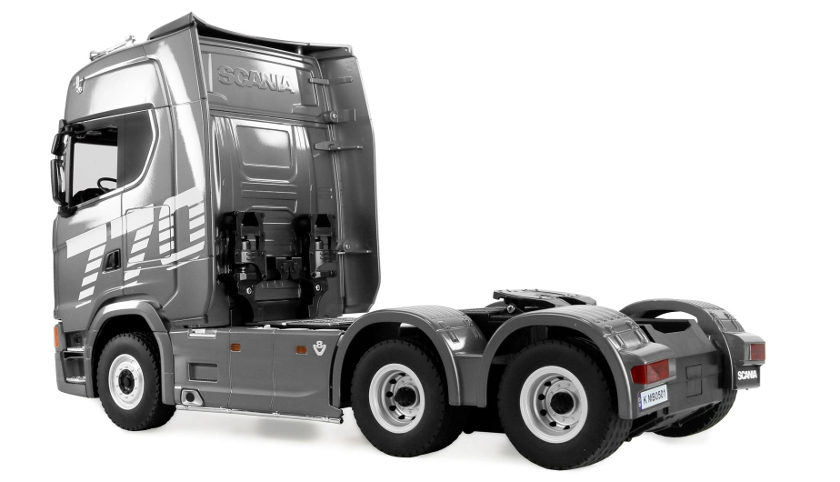 RC ťahač Scania 770 6x4 1:18 RTR, strieborná