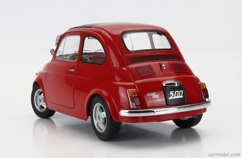 Fiat 500 F Custom 1968 v mierke 1:12 červený