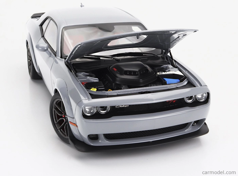 Autoart Dodge Challenger R/t Scat Pack Widebody 2022 1:18 Smok Show Grey