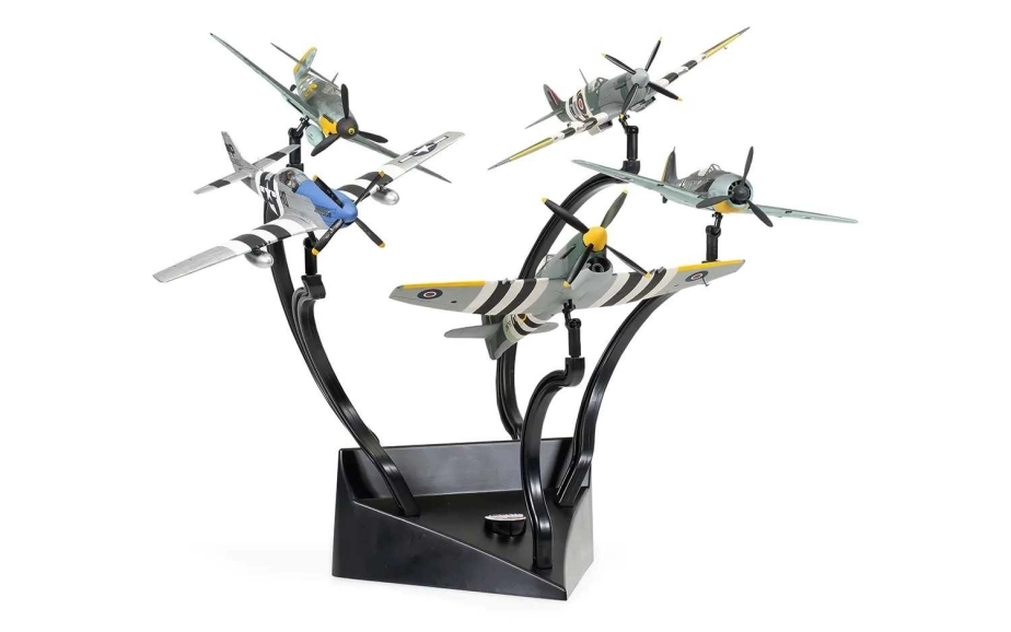 Airfix D-Day Fighters (1:72) (darčeková súprava)