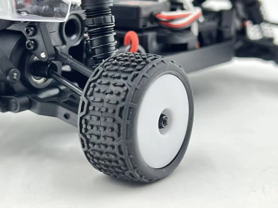 Hobby Plus Speck-B Buggy 2WD 1:24 RTR krémová + přepravní brašna