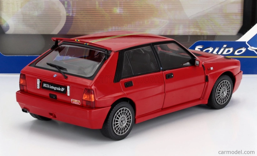 Solido Lancia Delta Hf Integrale 1995 1:18 červená
