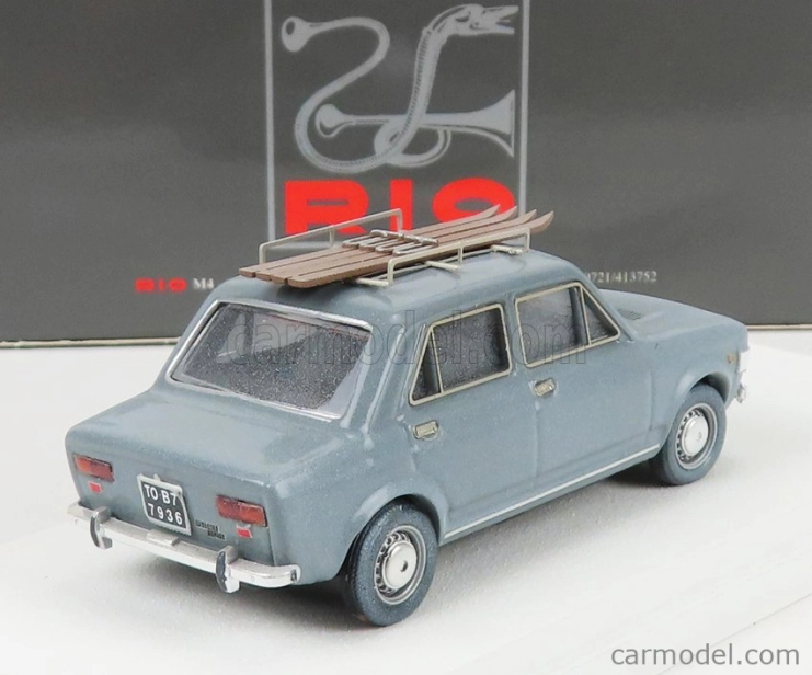 Rio-models Fiat 128 Con Sci 1970 - Winter Vacation With Ski 1:43 Grey