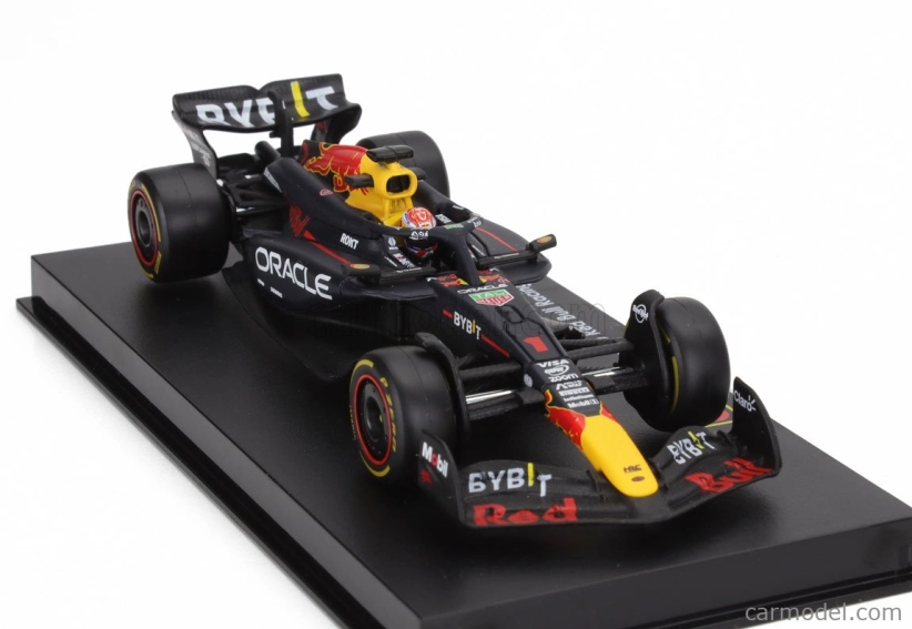 Bburago Red bull F1  Rb20 Team Oracle Red Bull Racing N 1 World Champion Season 2024 Max Verstappen - With Pilot And Showcase 1:43 Modrá Žlutá Červená