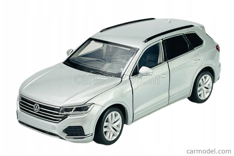 Tayumo Volkswagen Touareg 2014 1:32 Silver