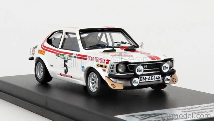 Trofeu Toyota Corolla Levin (night Version) N 5 Rally Portugal 1976 H.mikkola - J.todt 1:43 Bílá Červená