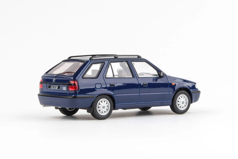 Abrex Škoda Felicia FL Combi (1998) 1:43 – modrá námorná