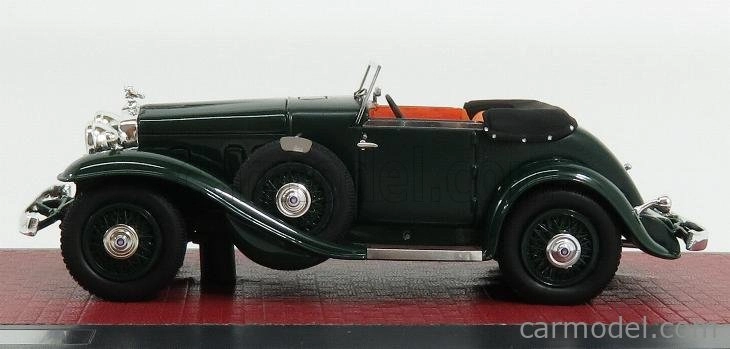 Modely v mierke Matrix Stutz Dv32 Super Bearcat Cabriolet Open 1932 1:43 Zelená