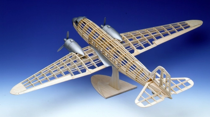 Maketa Douglas DC-3