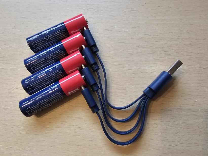 Dobíjecí baterie AA USB-C 4ks RMT models | RCprofi.cz