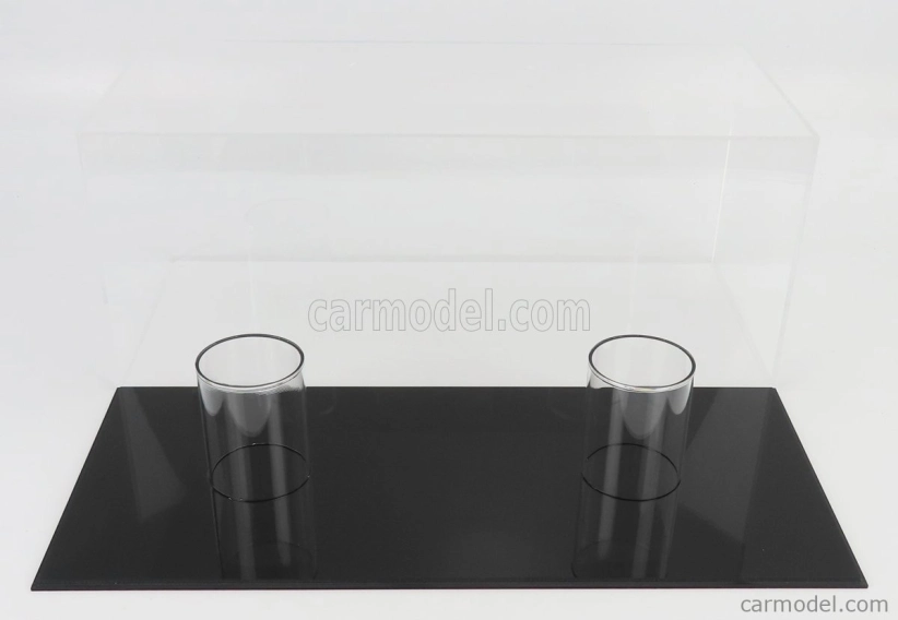 Vetrina display box Vetrina display box Pre 2x 1/2 prilby - Base Nera - Black Base - Lungh.lenght Cm 44.0 X Largh.width Cm 20.0 X Alt.height Cm 18.3 (altezza Interna Cm 17.4 ) - Prilby nie sú súčasťou balenia 1:12 Plastic Display