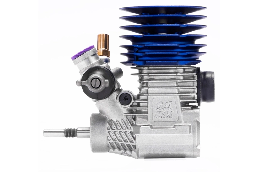 Samotný motor OS MAX R21 V2 (strieborná verzia s modrou hlavou)
