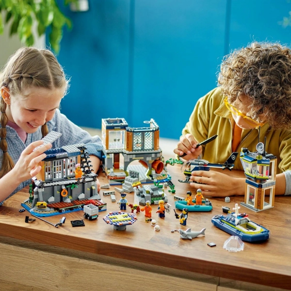 LEGO City - Policie a vězení na ostrově