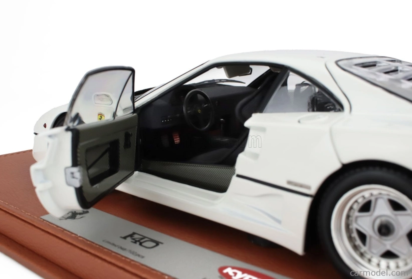 Bbr-models Ferrari F40 1987 - Con Vetrina - With Showcase 1:18 Bianco Avus - Bílá