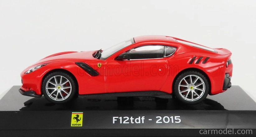 Edicola Ferrari F-12 Tdf 2015 - Con Vetrina - With Showcase 1:43 Red