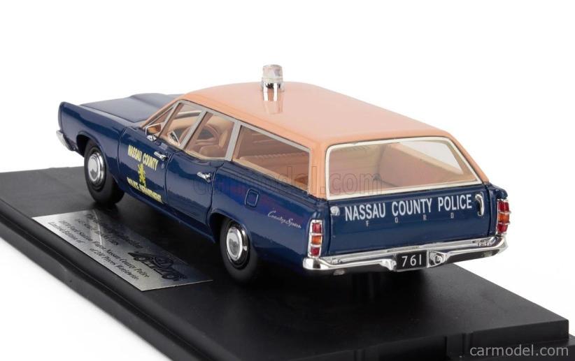 Goldvarg Ford usa Galaxie Sw Station Wagon Nassau County Police 1970 1:43 Modrý Krém