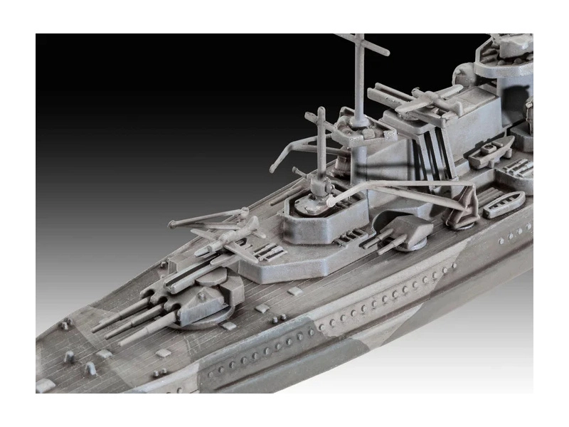 Revell Battleship Gneisenau (1:1200) (štartovacia súprava)