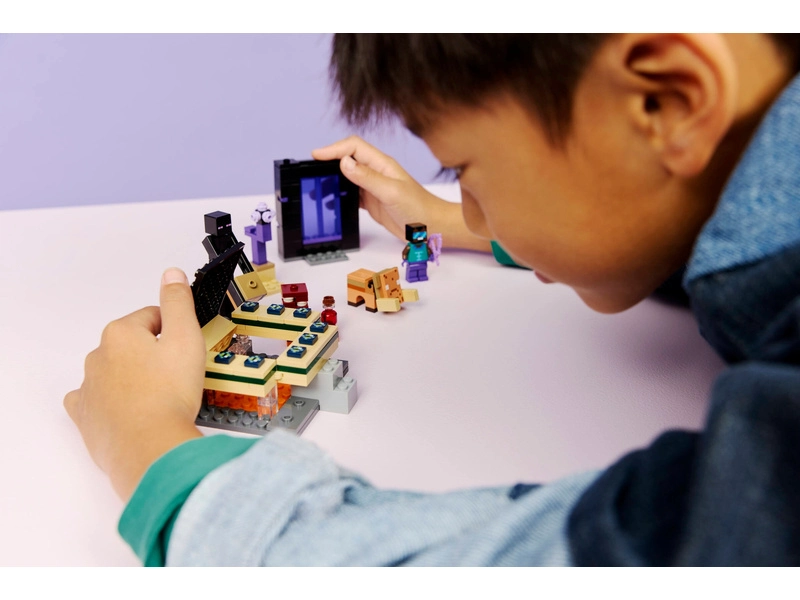 LEGO Minecraft - Cesta portálom do Netheru a Endu