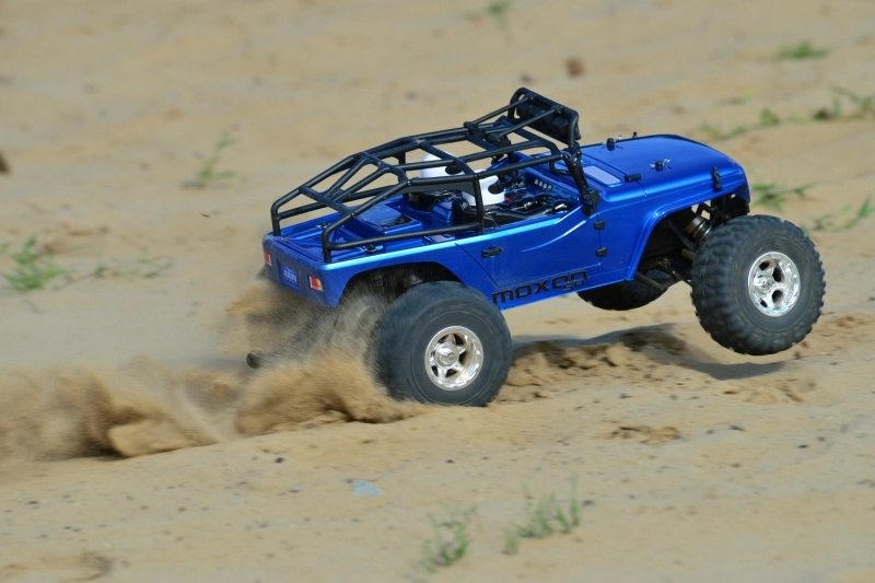 MOXOO SP - 1/10 Monster Truck 2WD - RTR - stejnosměrný motor