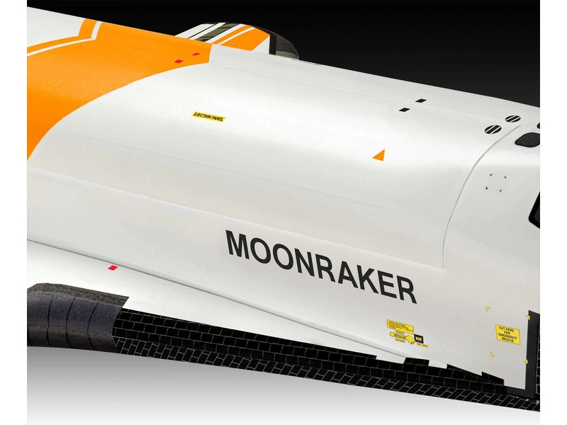 Revell raketoplán – Moonraker (1:144) (darčeková súprava)